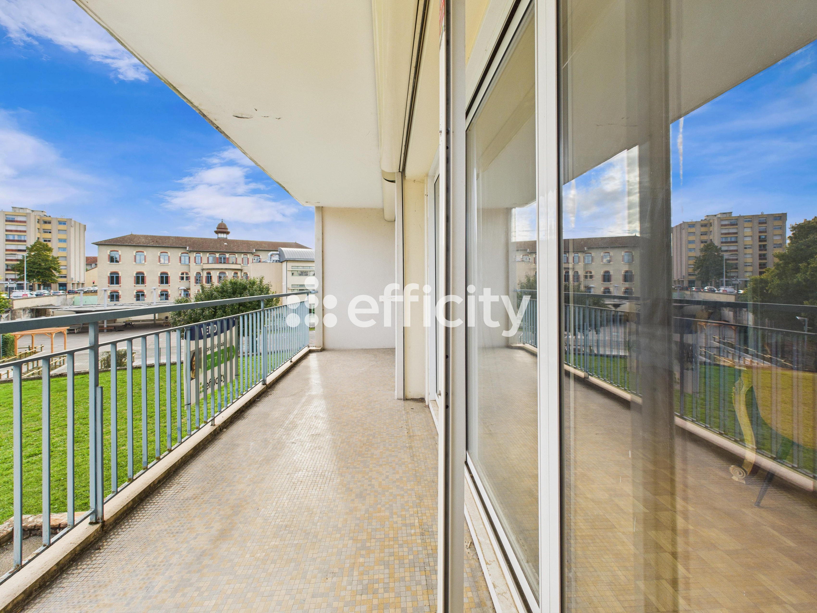 Achat immobilier Appartement 4 pièces  91m2 à Bourg-en-Bresse (01000) - Photo n°7