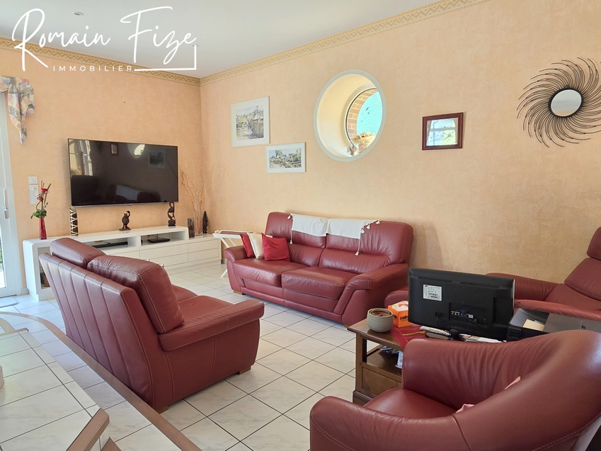 Achat immobilier Maison 7 pièces  300m2 à La Chapelle-Janson (35133) - Photo n°4