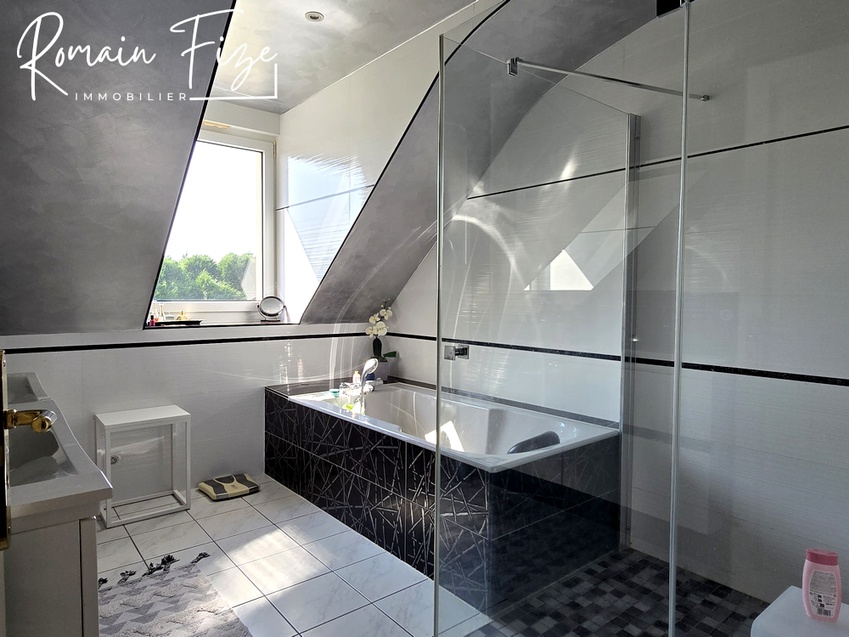 Achat immobilier Maison 7 pièces  300m2 à La Chapelle-Janson (35133) - Photo n°14