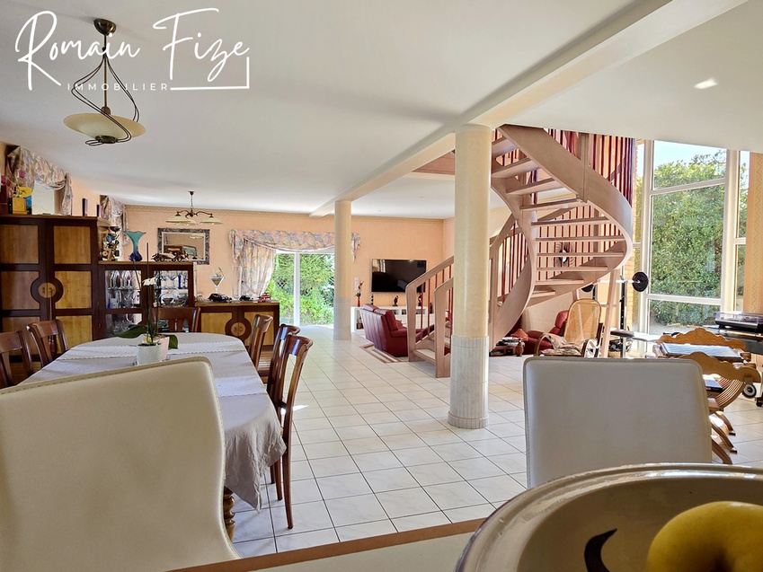 Achat immobilier Maison 7 pièces  300m2 à La Chapelle-Janson (35133) - Photo n°7