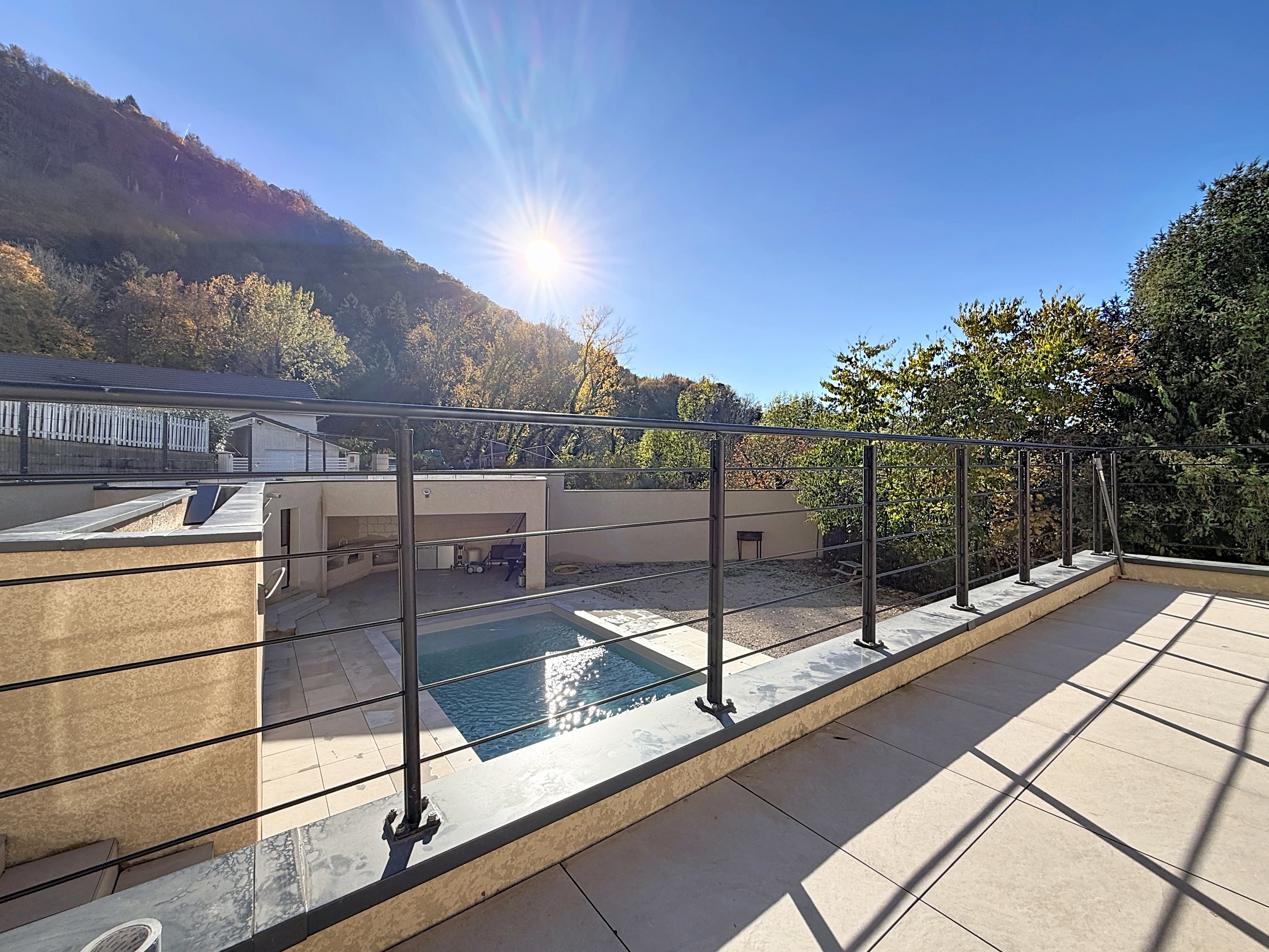 Achat immobilier Maison 6 pièces  195m2 à Saint-Quentin-sur-Isère (38210) - Photo n°4