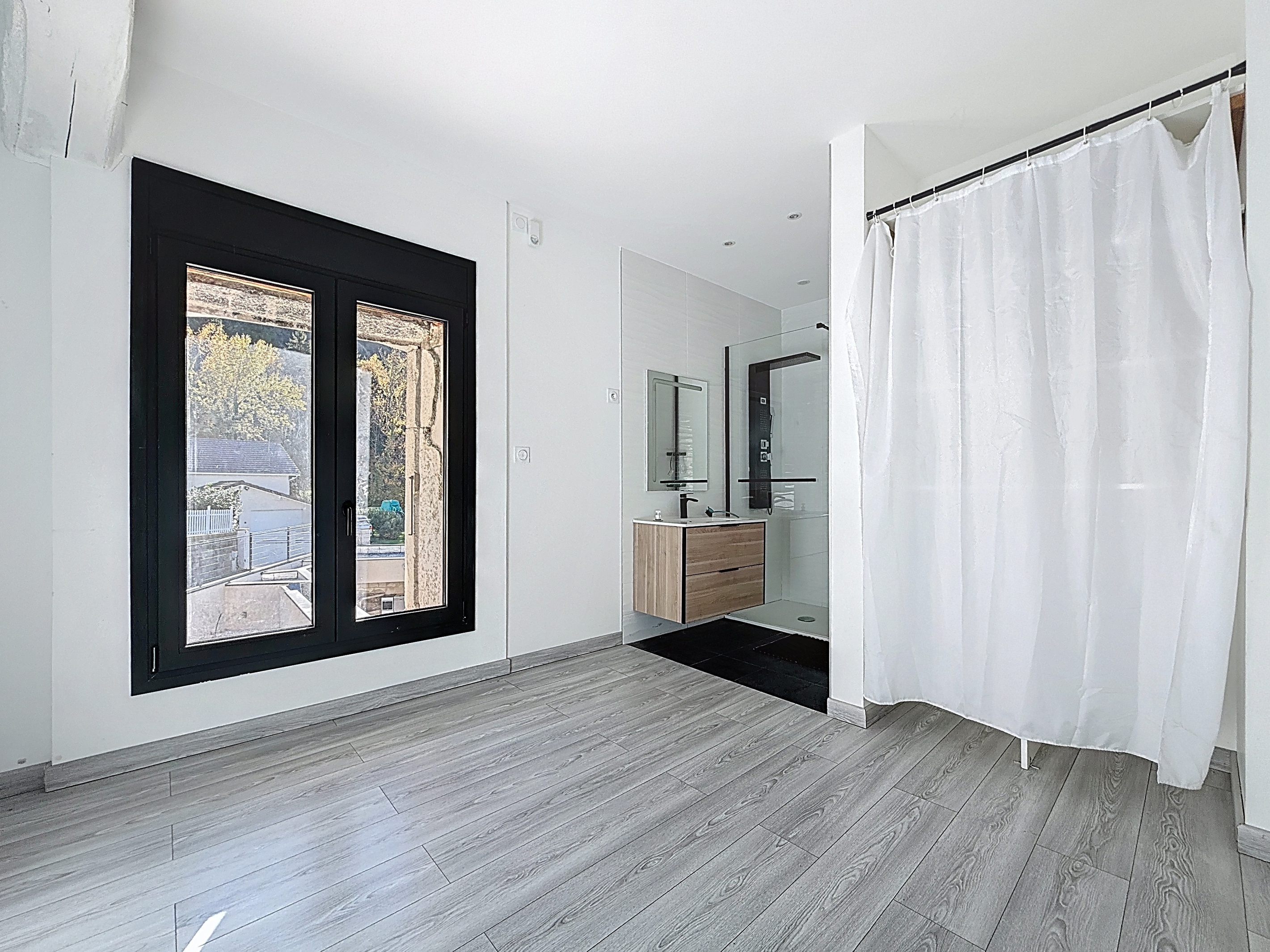 Achat immobilier Maison 6 pièces  195m2 à Saint-Quentin-sur-Isère (38210) - Photo n°11