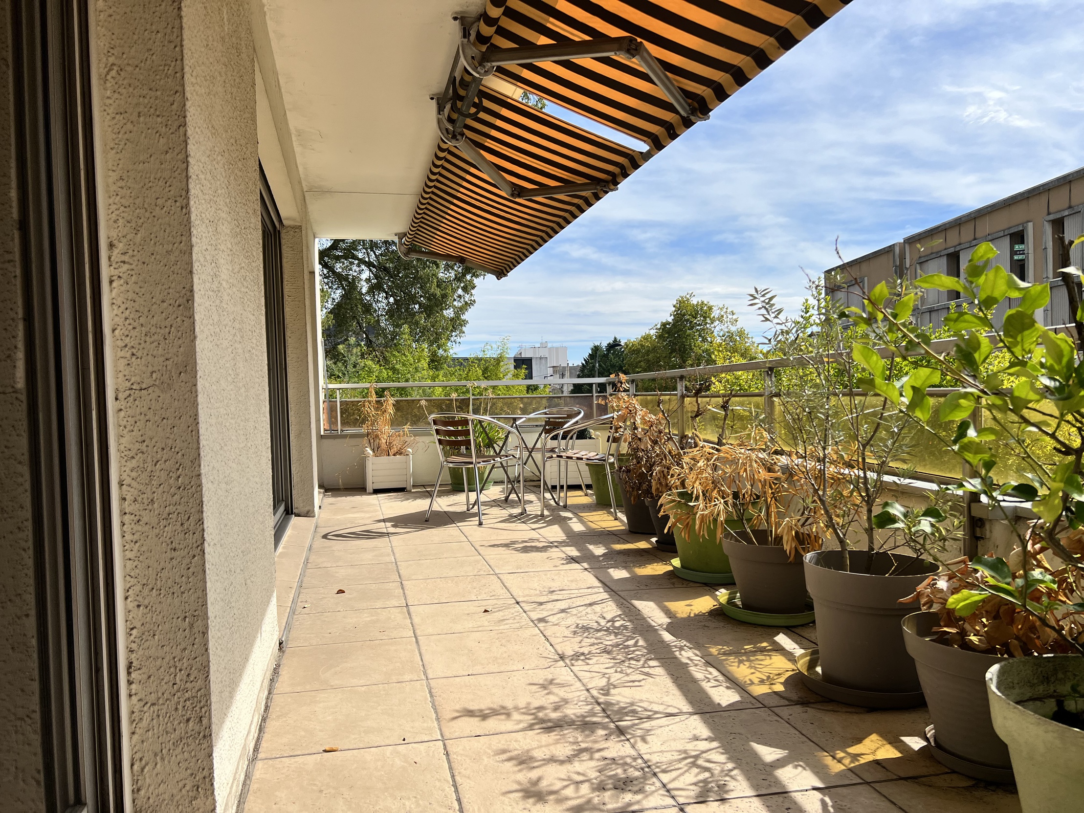 appartement 5 pièces - 100m2 à Bordeaux (33200)