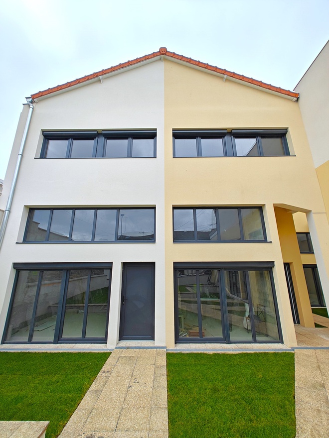 loft 5 pièces - 130m2 à Aubervilliers (93300)