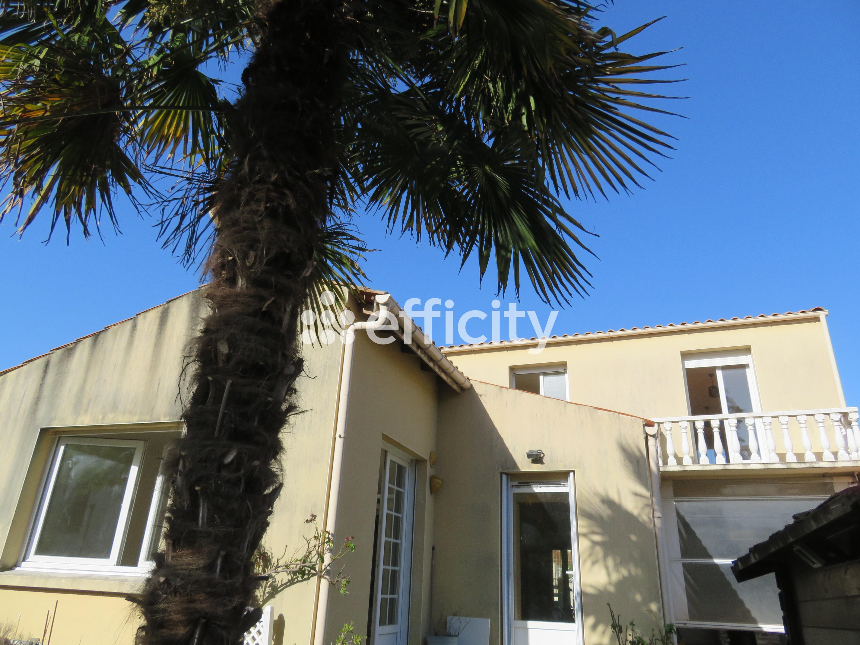 maison 4 pièces - 138m2 à La Rochelle (17000)