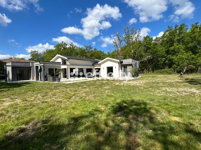 maison 10 pièces - 290m2 à Pessac (33600)