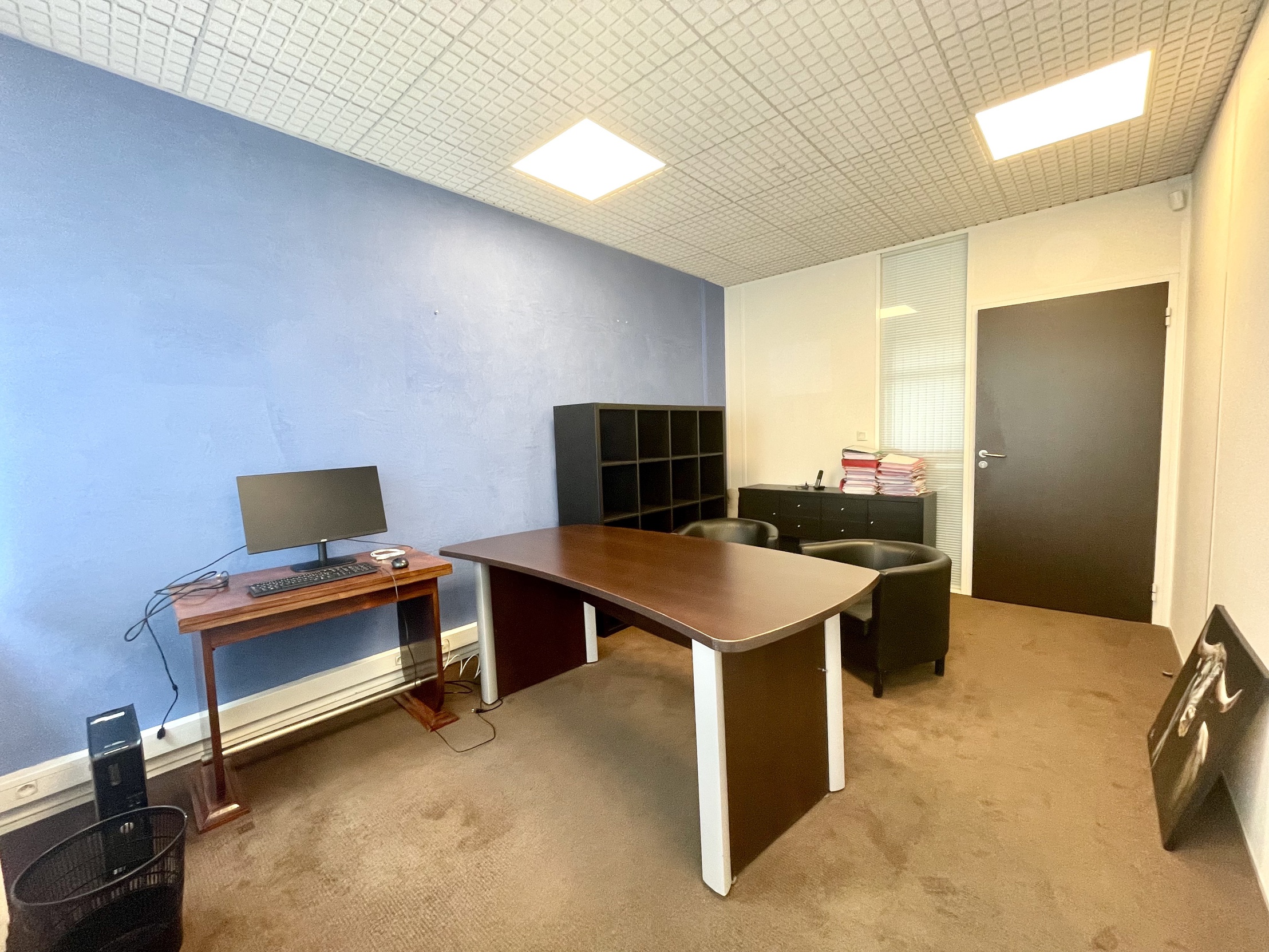 bureau 11 pièces - 246m2 à Chartres (28000)