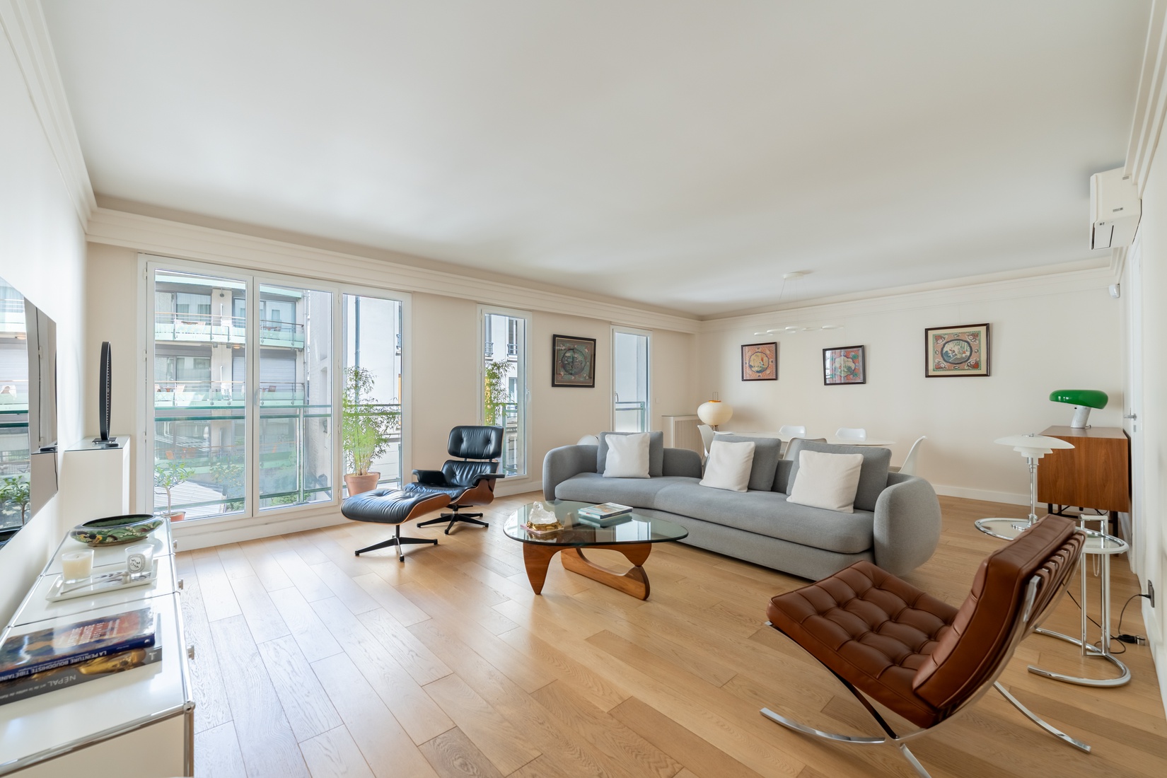 appartement 4 pièces - 120m2 à Paris (75017)