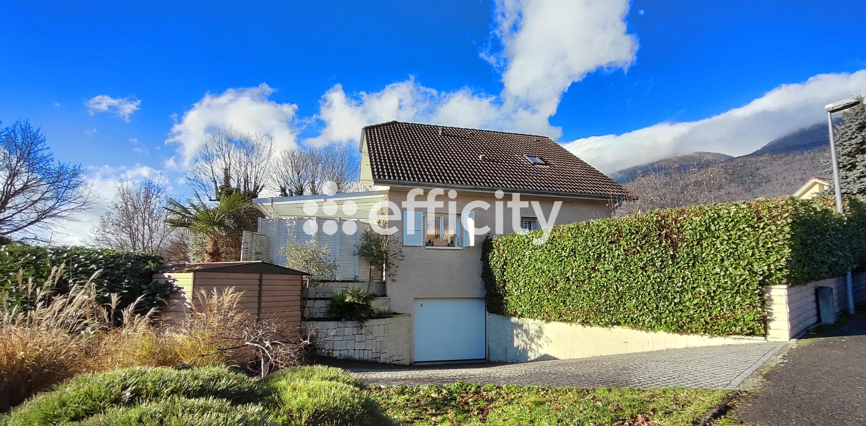 maison 5 pièces - 142m2 à Échenevex (01170)