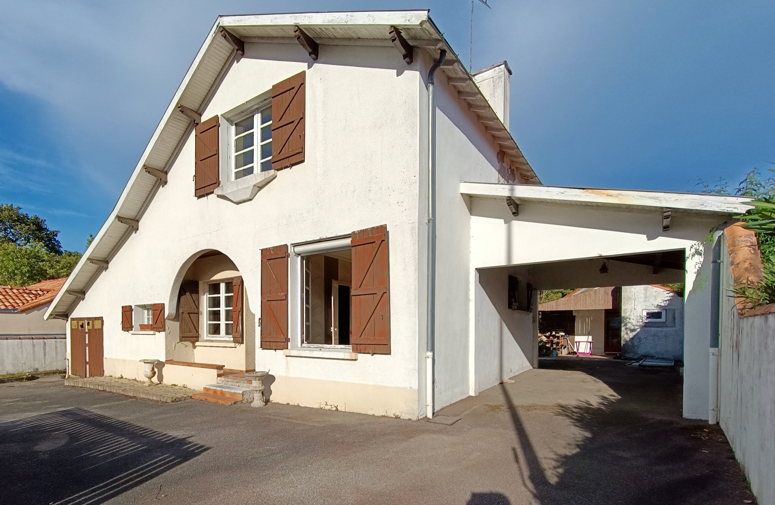 8 rue françois marchais 44400 rezé