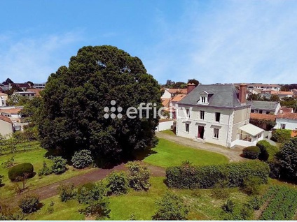 maison 10 pièces - 171m2 à Rezé (44400)