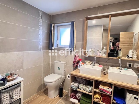 Achat immobilier Maison 6 pièces  196m2 à Mirambeau (17150) - Photo n°11