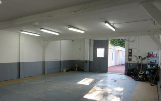 local-commercial 4 pièces - 165m2 à Alençon (61000)