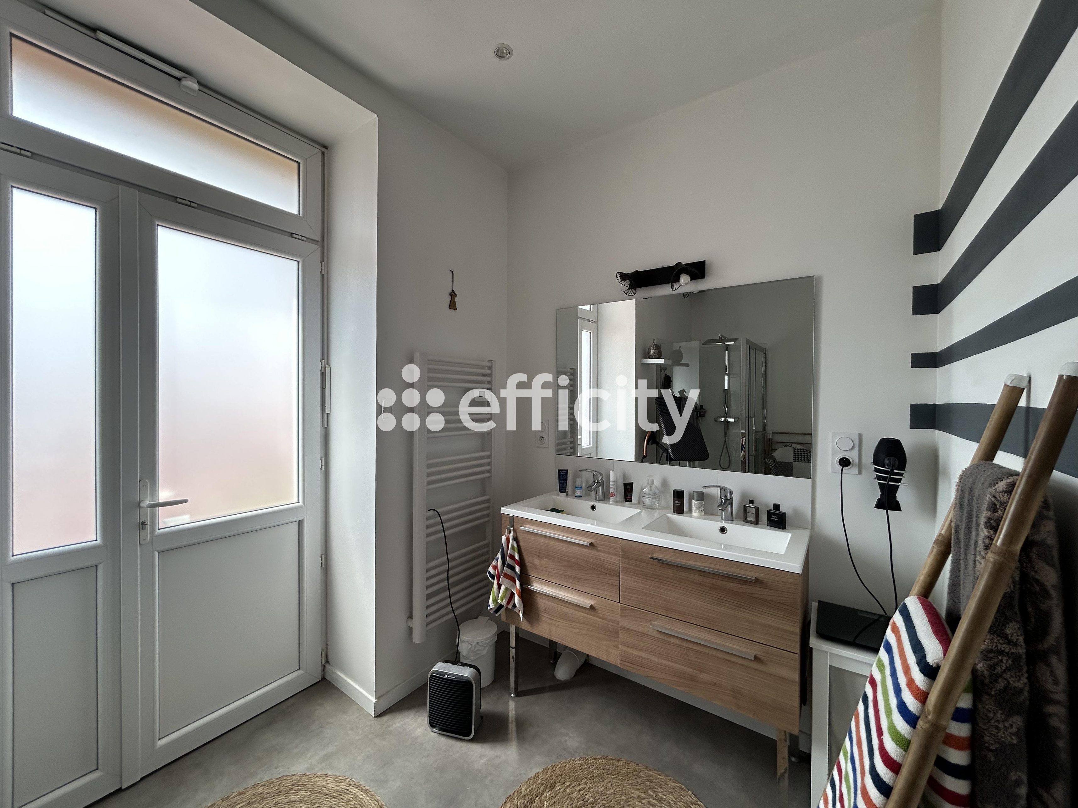 Achat immobilier Appartement 8 pièces  222m2 à Roanne (42300) - Photo n°10