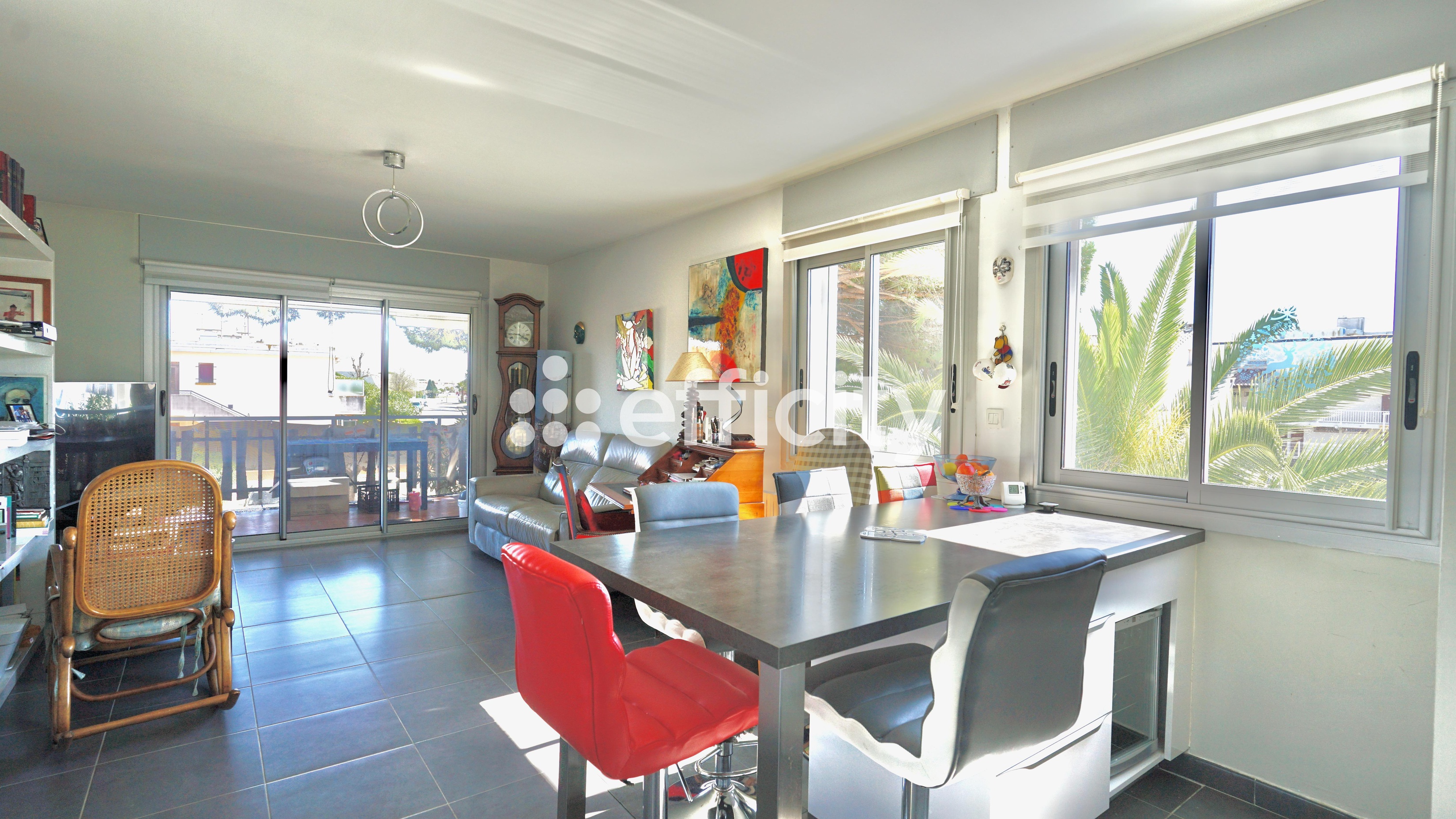 appartement 5 pièces - 105m2 à Le Grau-du-Roi (30240)