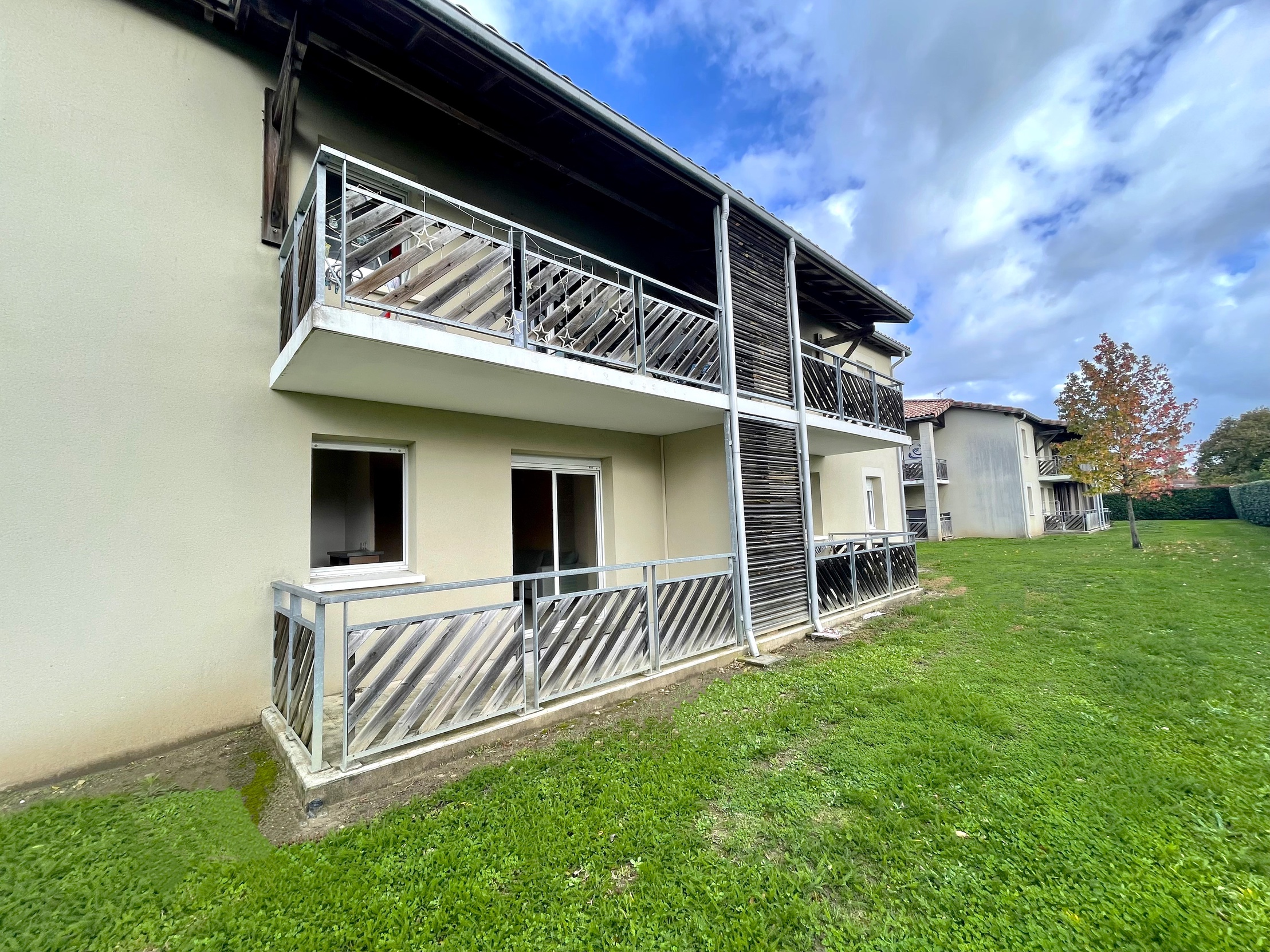 appartement 2 pièces - 46m2 à Saint-Seurin-sur-l'Isle (33660)