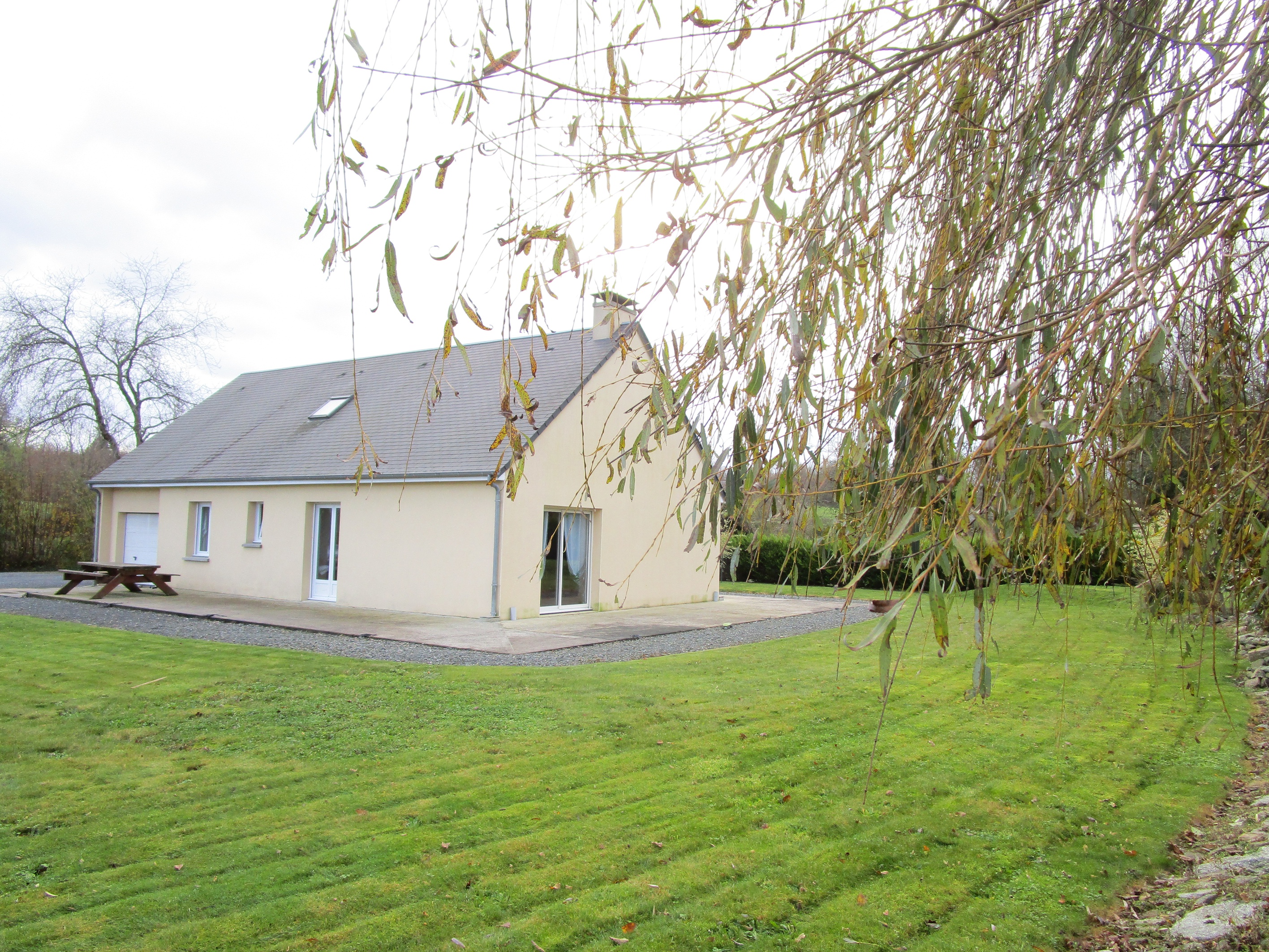 maison 5 pièces - 134m2 à Saint-Sauveur-Villages (50490)
