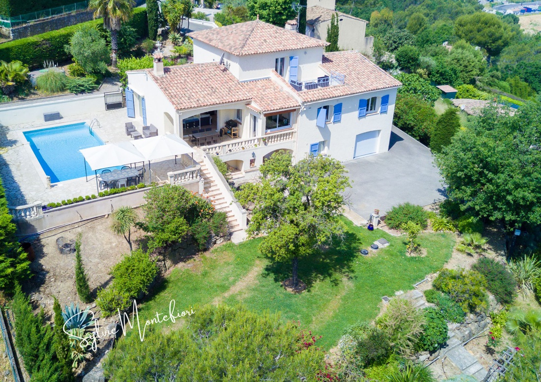 maison 6 pièces - 185m2 à Vallauris (06220)