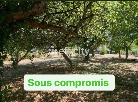 terrain  - 1553m2 à Lugny (71260)