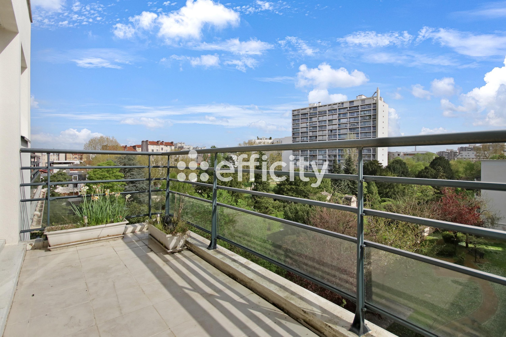 appartement 3 pièces - 70m2 à Courbevoie (92400)