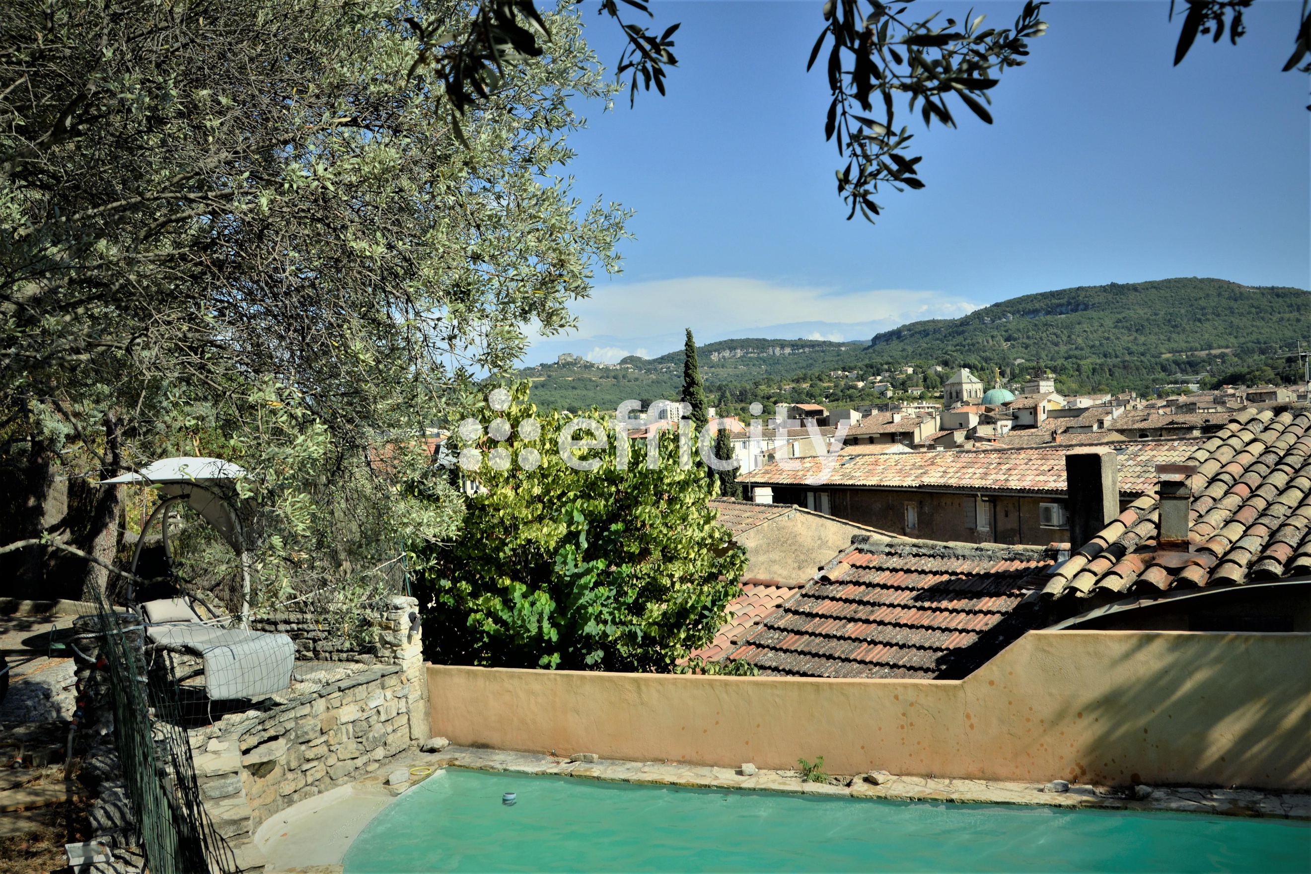 maison 6 pièces - 165m2 à Apt (84400)