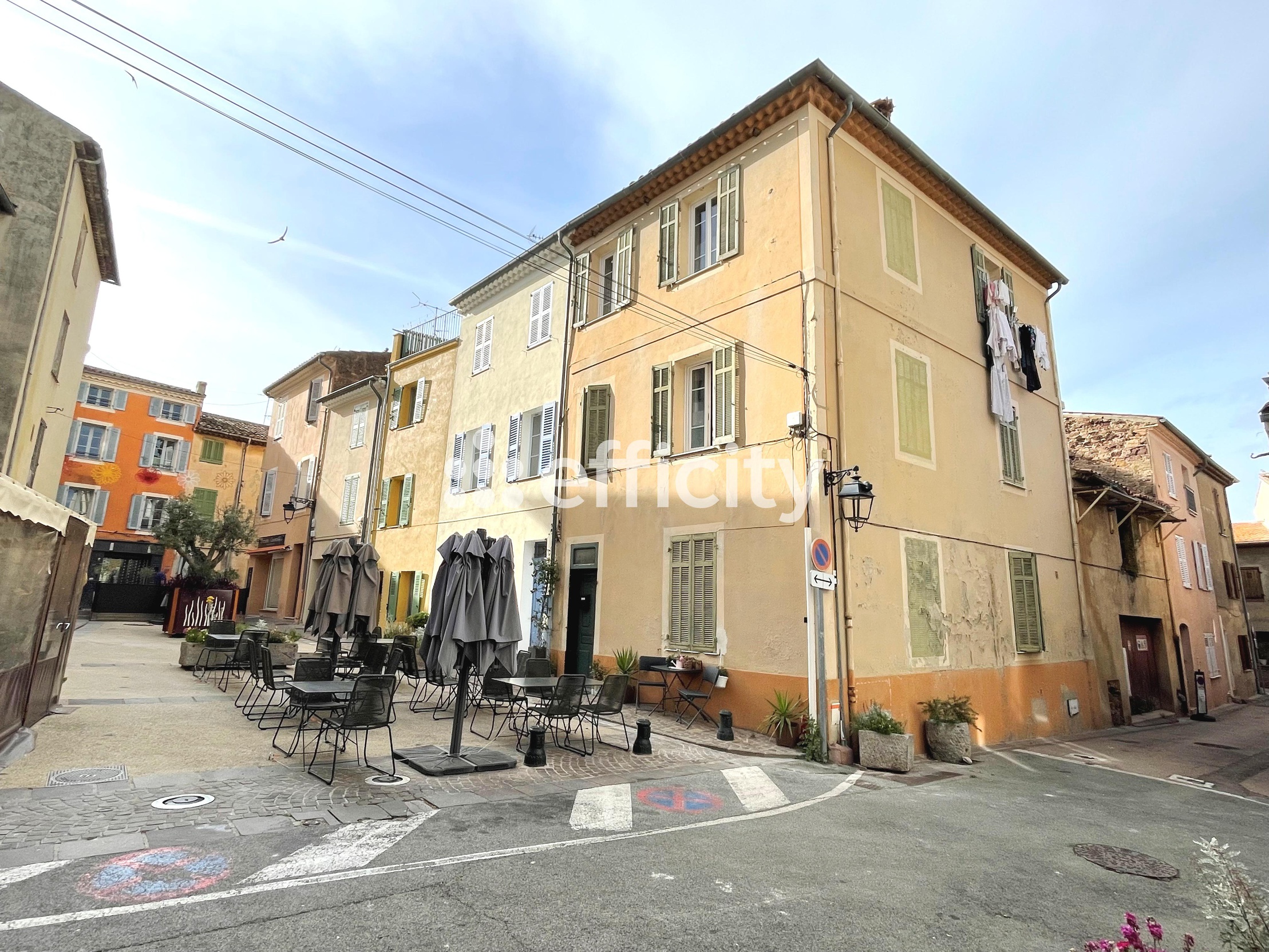 maison 4 pièces - 107,0m2 à Roquebrune-sur-Argens (83520)