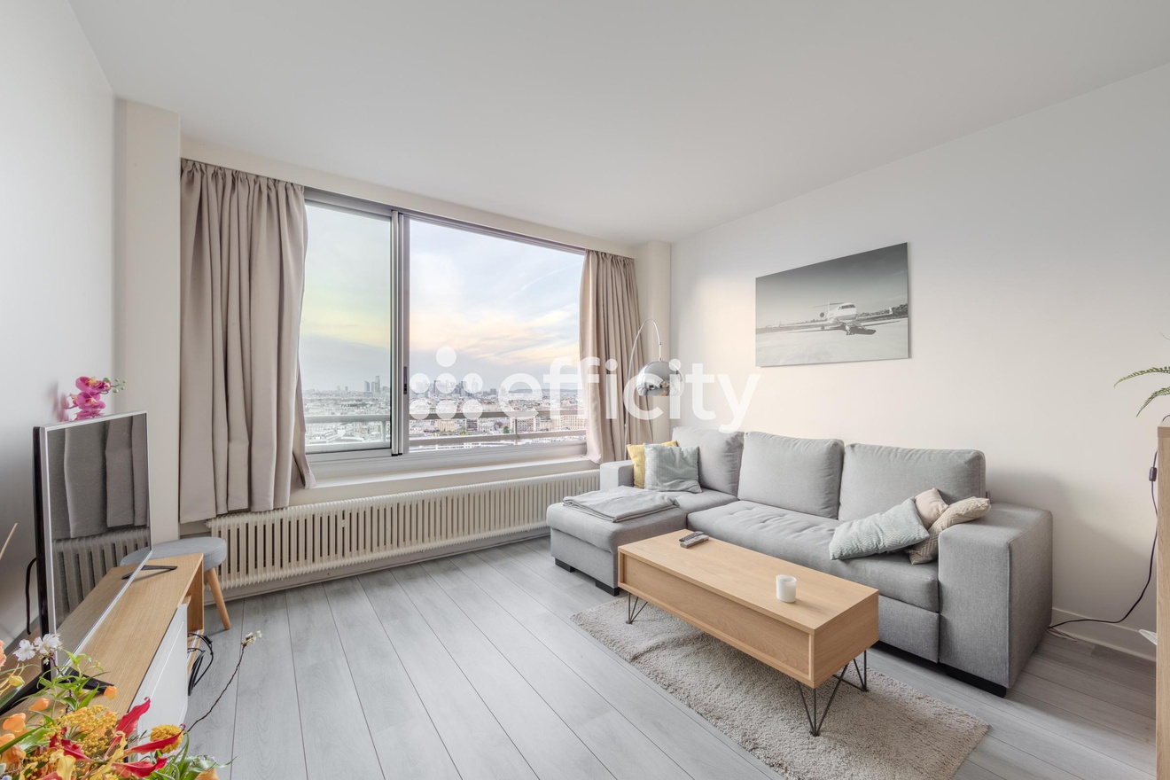 appartement 1 pièces - 42m2 à Paris (75015)