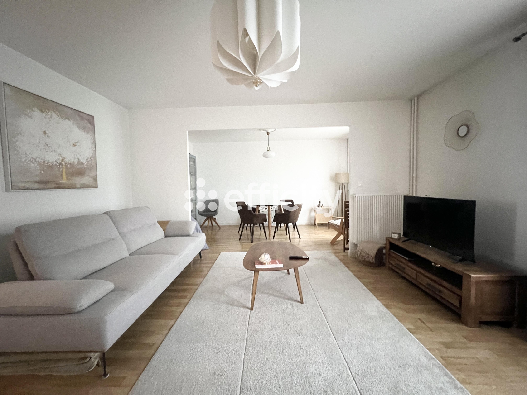 appartement 5 pièces - 102m2 à Tours (37000)