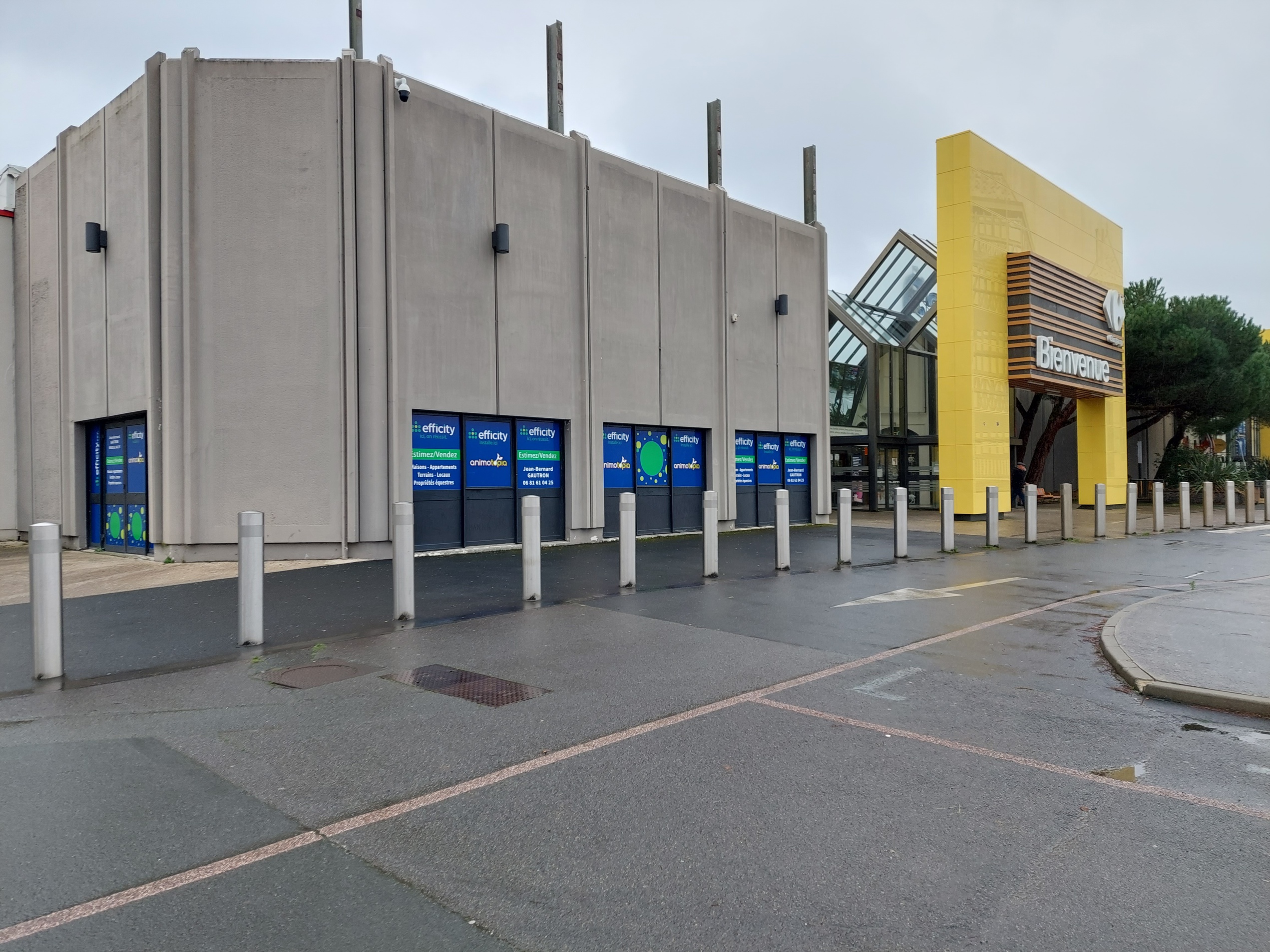 local-commercial 3 pièces - 813m2 à Guingamp (22200)