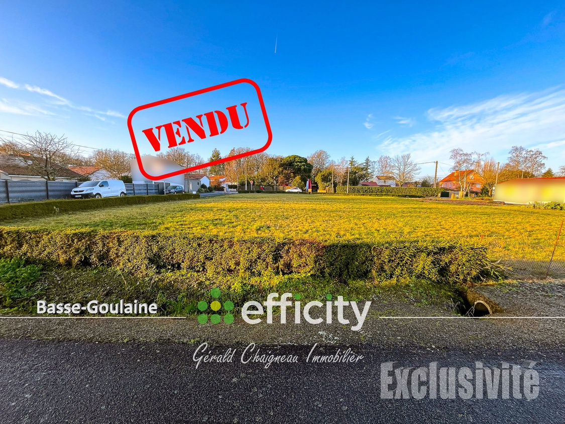 terrain  - 750m2 à Basse-Goulaine (44115)