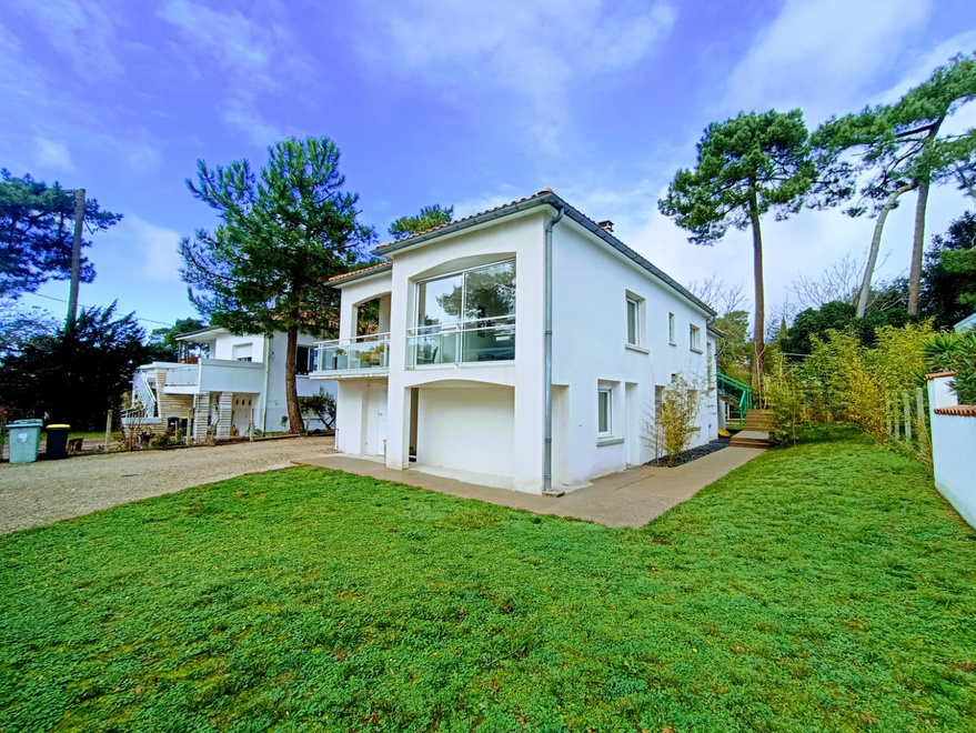 maison 10 pièces - 220m2 à Saint-Georges-de-Didonne (17110)