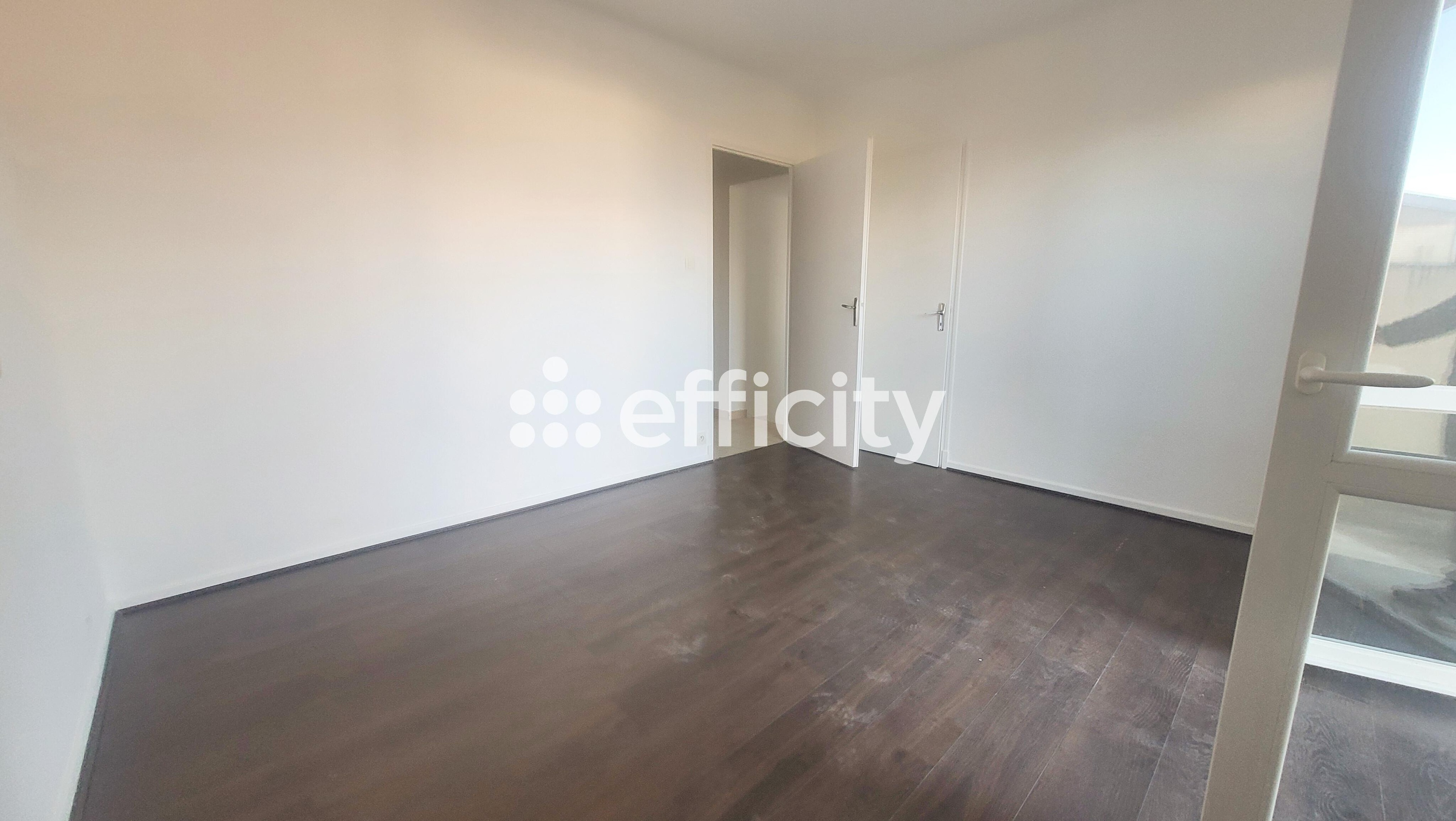 Achat immobilier Immeuble 7 pièces  250m2 à Pamiers (09100) - Photo n°4