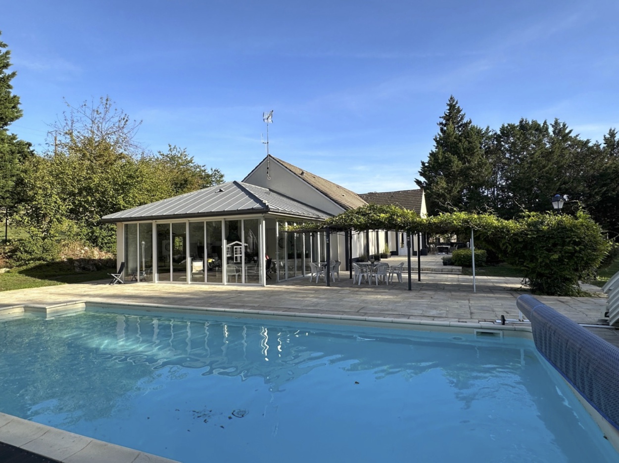 maison 8 pièces - 250m2 à Montgivray (36400)