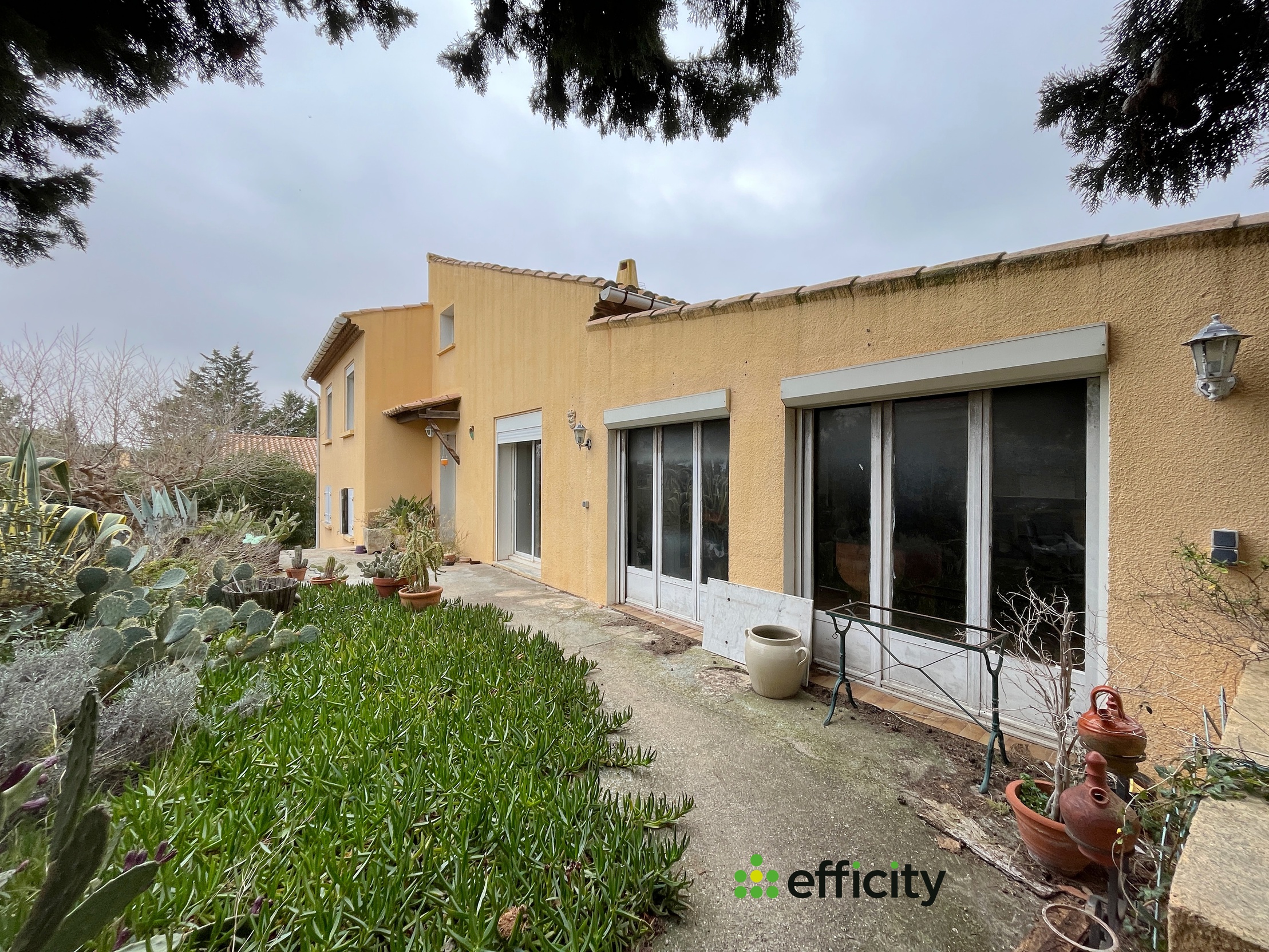 maison 10 pièces - 195m2 à Vinassan (11110)