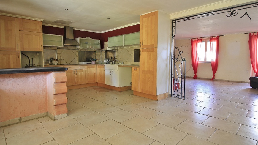 Achat immobilier Maison 10 pièces  460m2 à Caumont-sur-Durance (84510) - Photo n°6