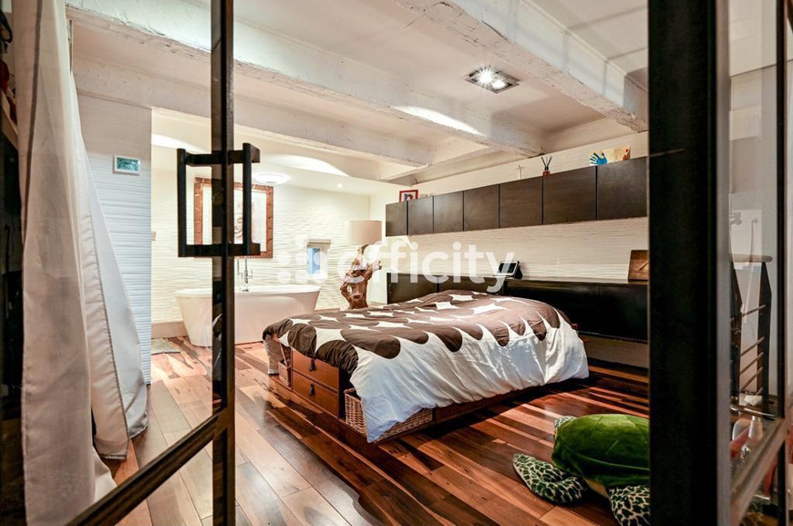 Achat immobilier Loft 2 pièces  91m2 à Marseille (13006) - Photo n°6