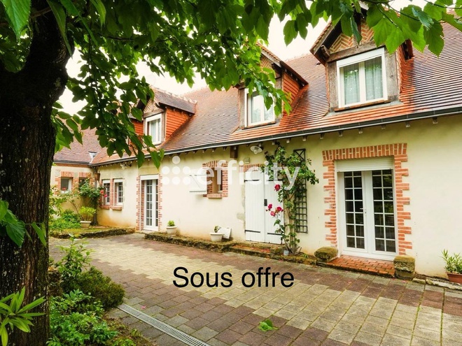 maison 8 pièces - 275m2 à Darvoy (45150)