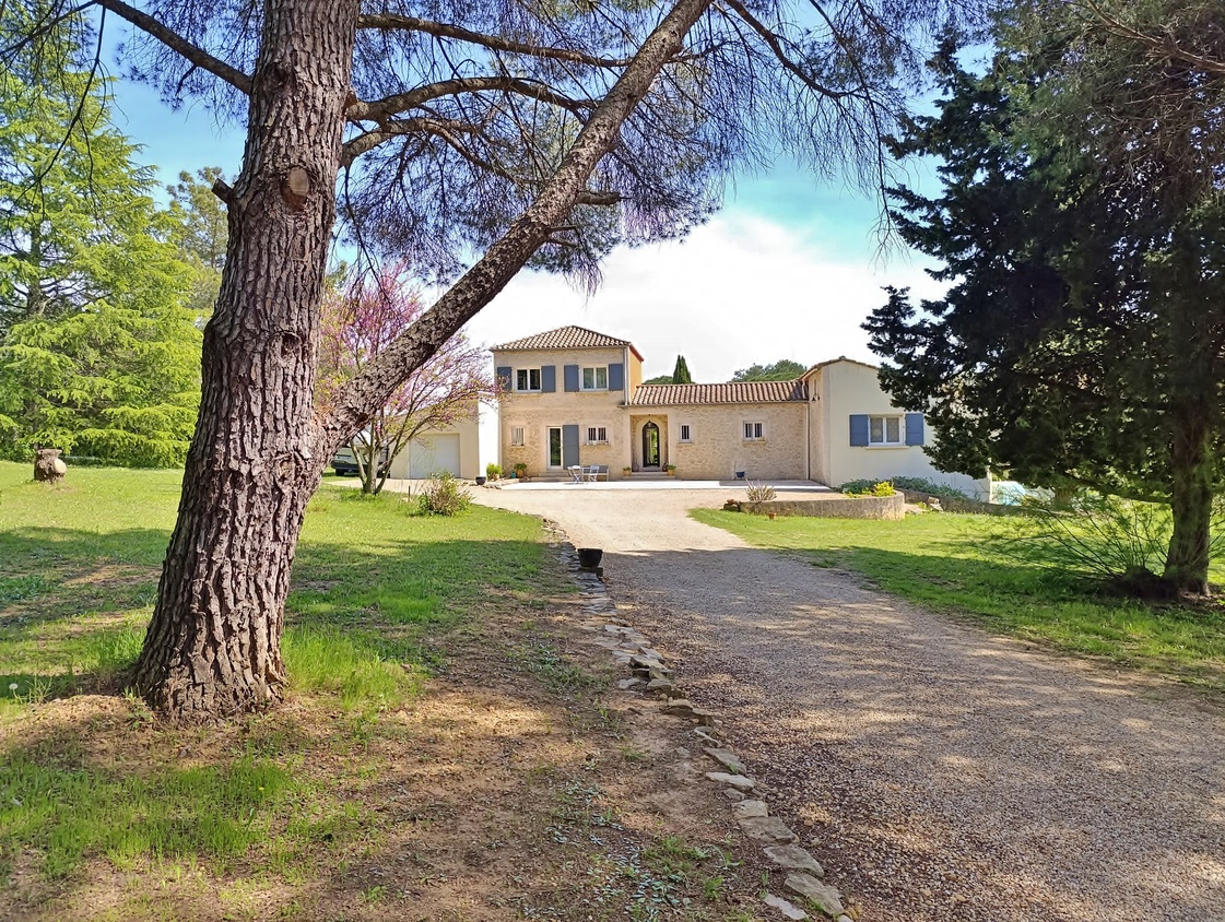 maison 5 pièces - 210m2 à Générac (30510)