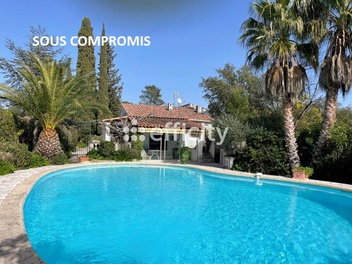 maison 4 pièces - 71m2 à Roquebrune-sur-Argens (83520)