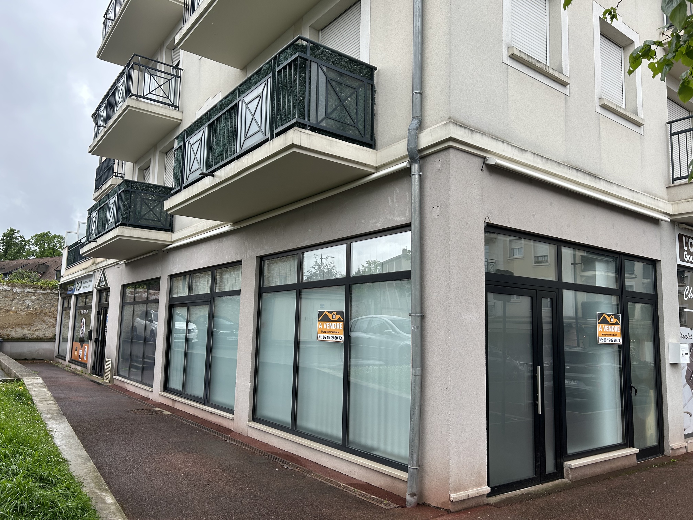 local-commercial 1 pièces - 67m2 à Montgeron (91230)