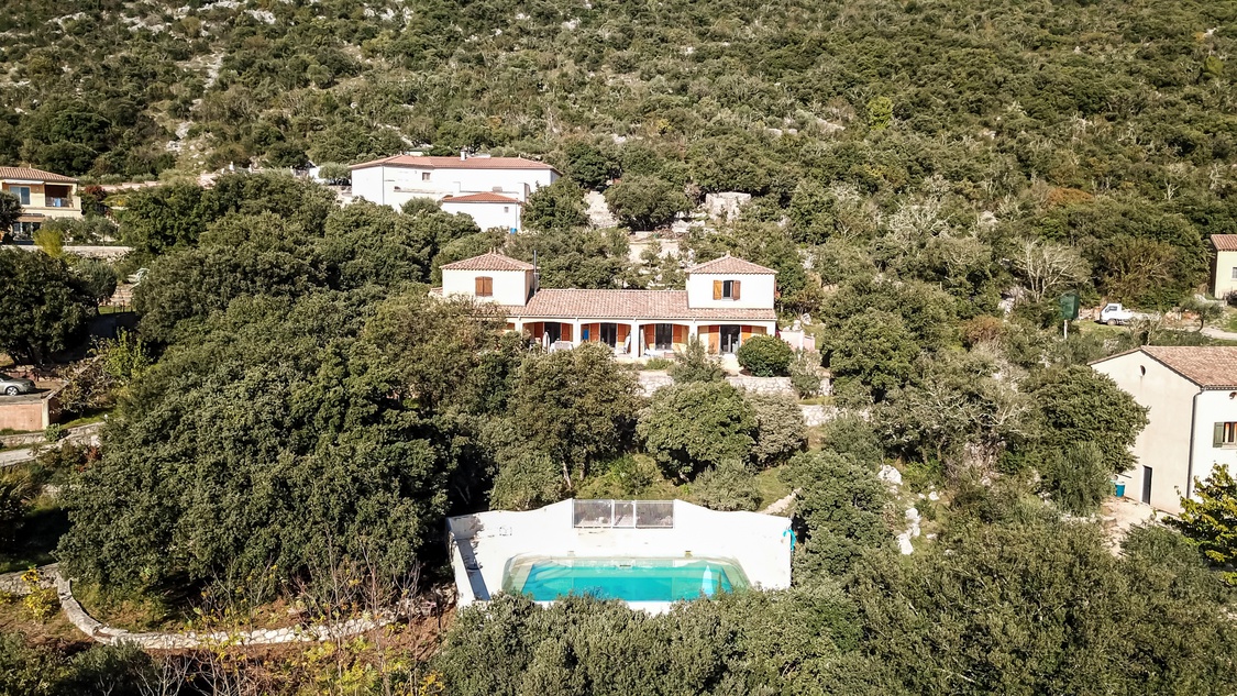 maison 9 pièces - 250m2 à Saint-Hippolyte-du-Fort (30170)