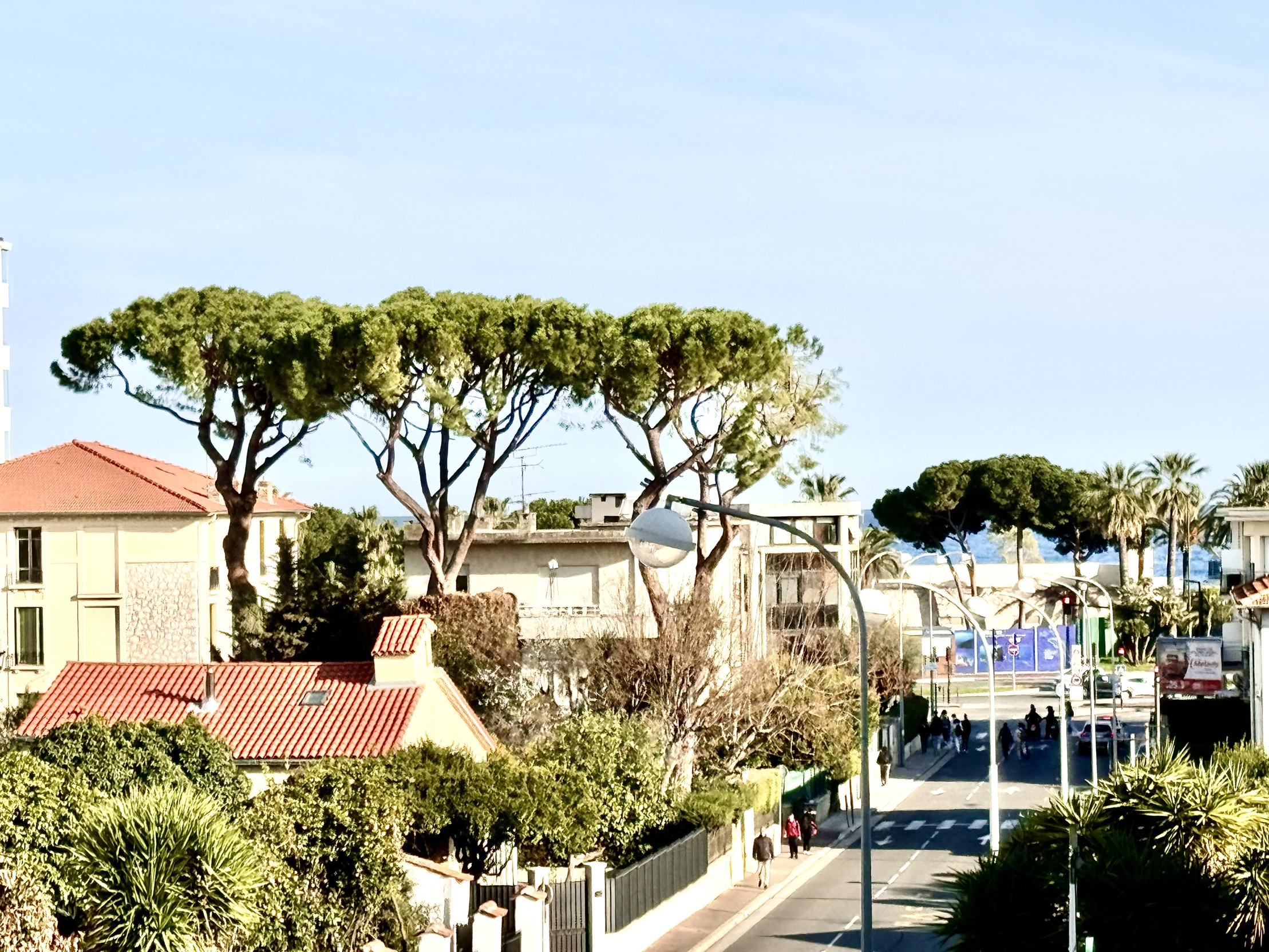 appartement 2 pièces - 56m2 à Nice (06200)