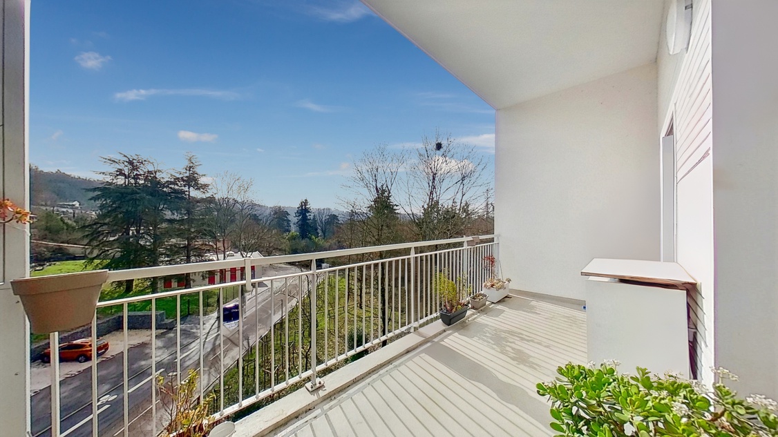 appartement 2 pièces - 51m2 à Fontaines-sur-Saône (69270)