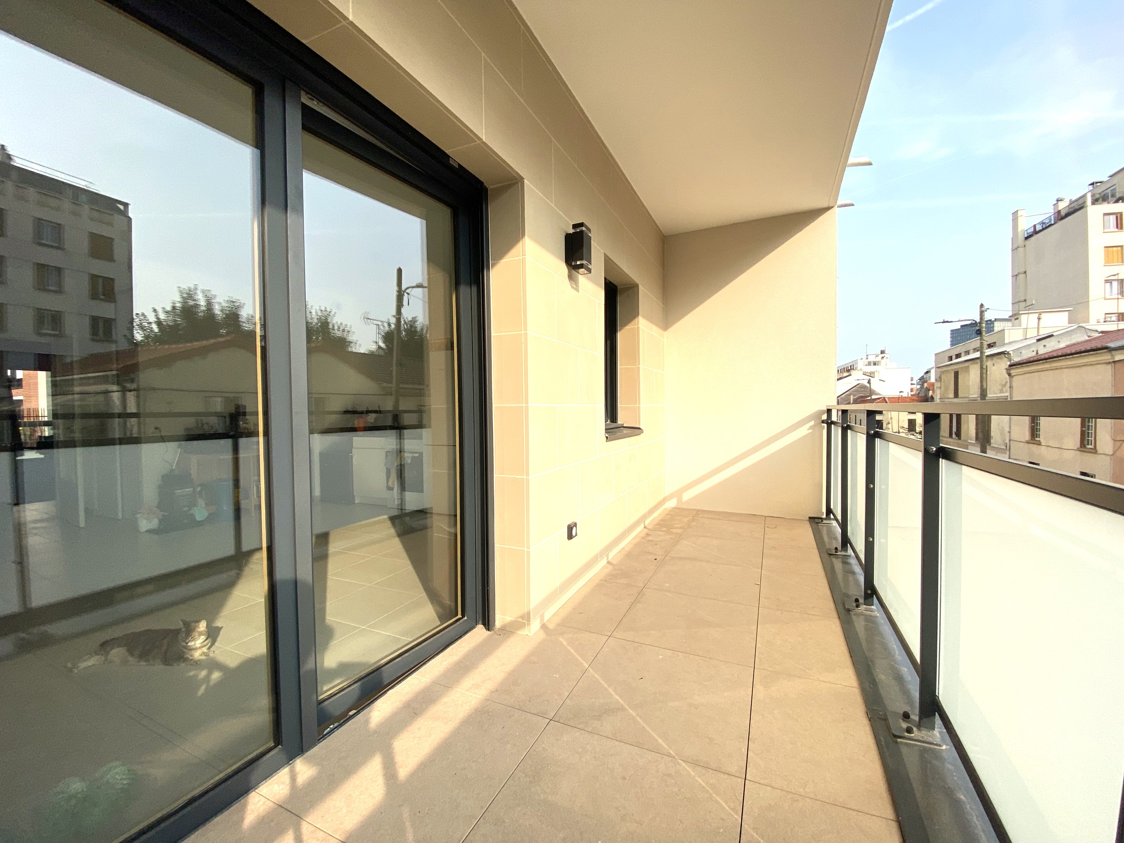 appartement 3 pièces - 81m2 à Montreuil (93100)