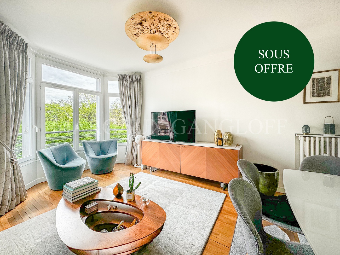 appartement 2 pièces - 47m2 à Paris (75017)