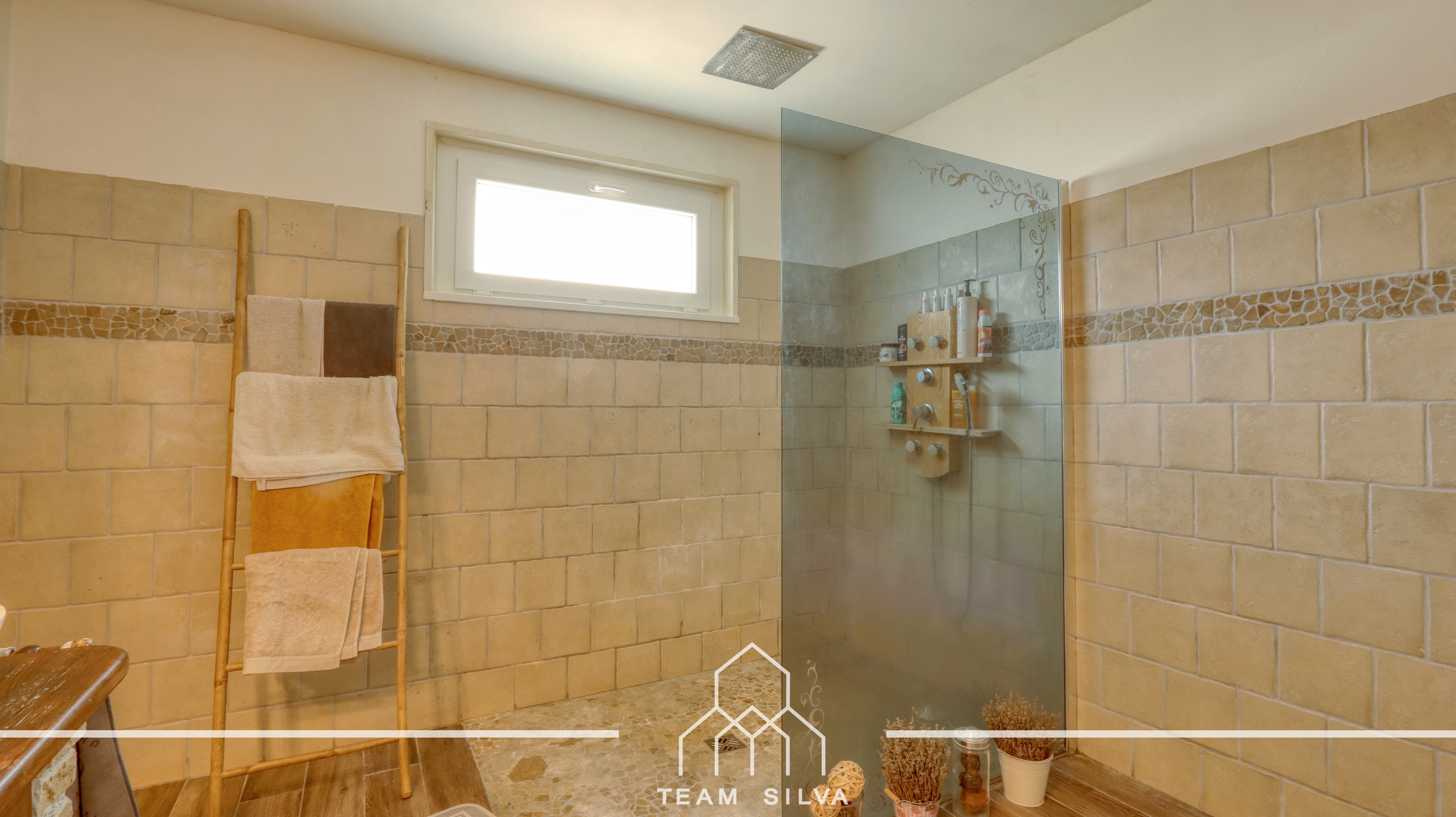 Achat immobilier Maison 5 pièces  200m2 à Saint-Quentin-Fallavier (38070) - Photo n°31