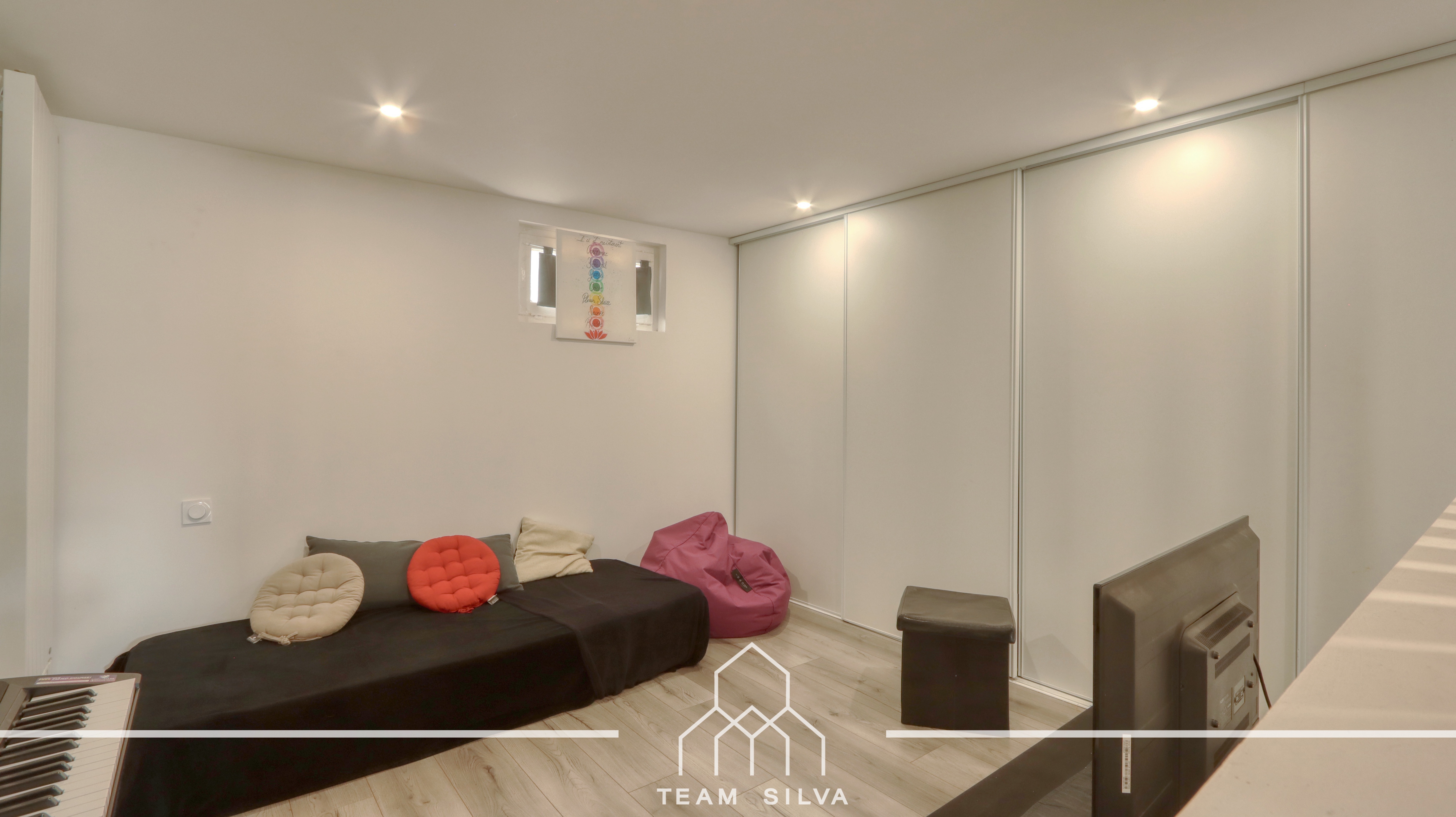 Achat immobilier Maison 5 pièces  200m2 à Saint-Quentin-Fallavier (38070) - Photo n°34