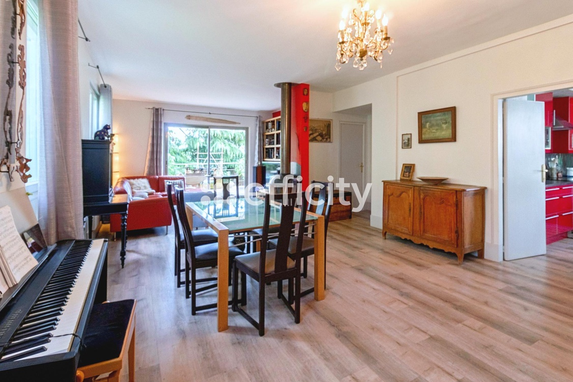 maison 6 pièces - 131m2 à Louvres (95380)