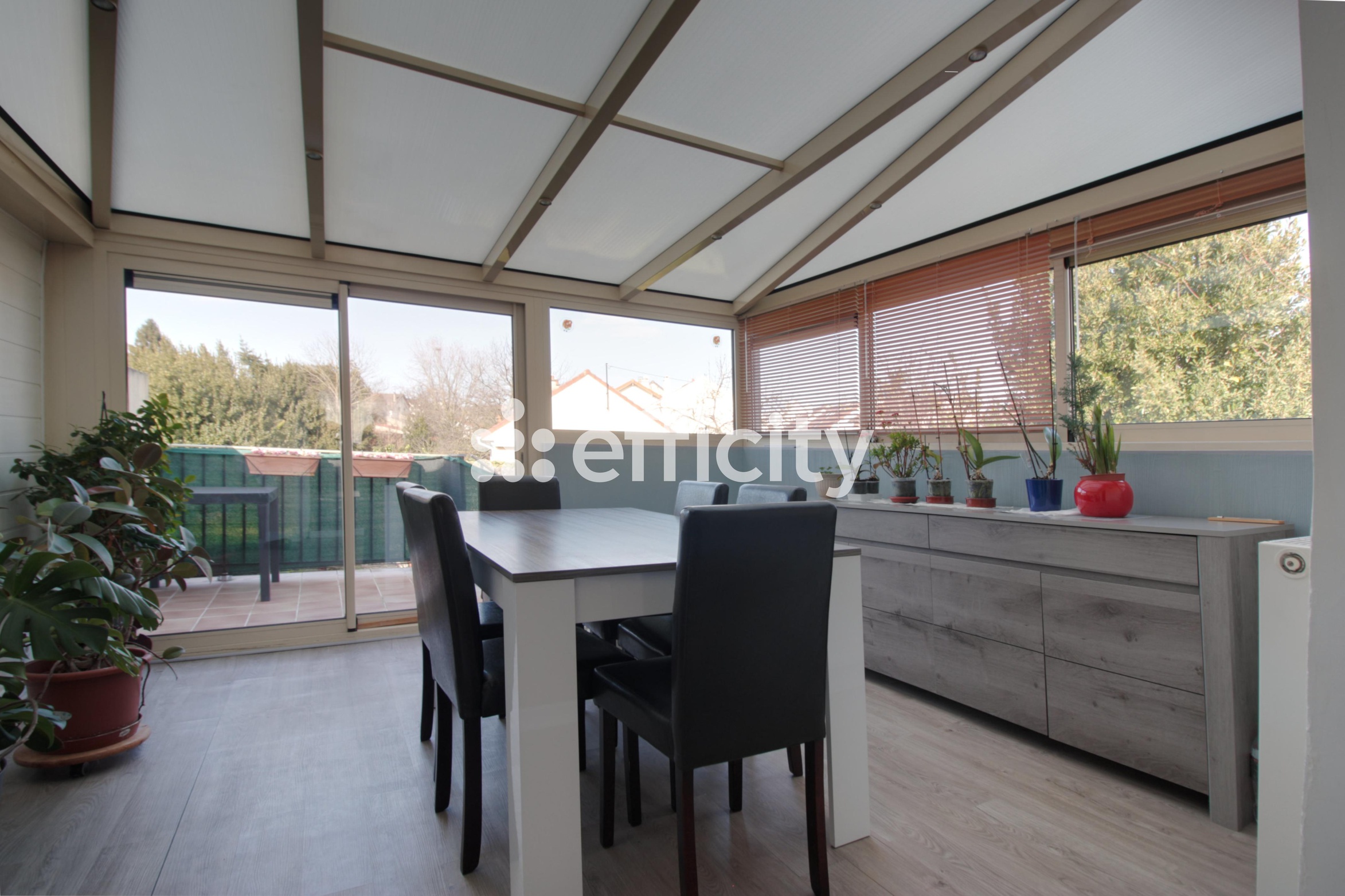 maison 5 pièces - 110m2 à Chelles (77500)