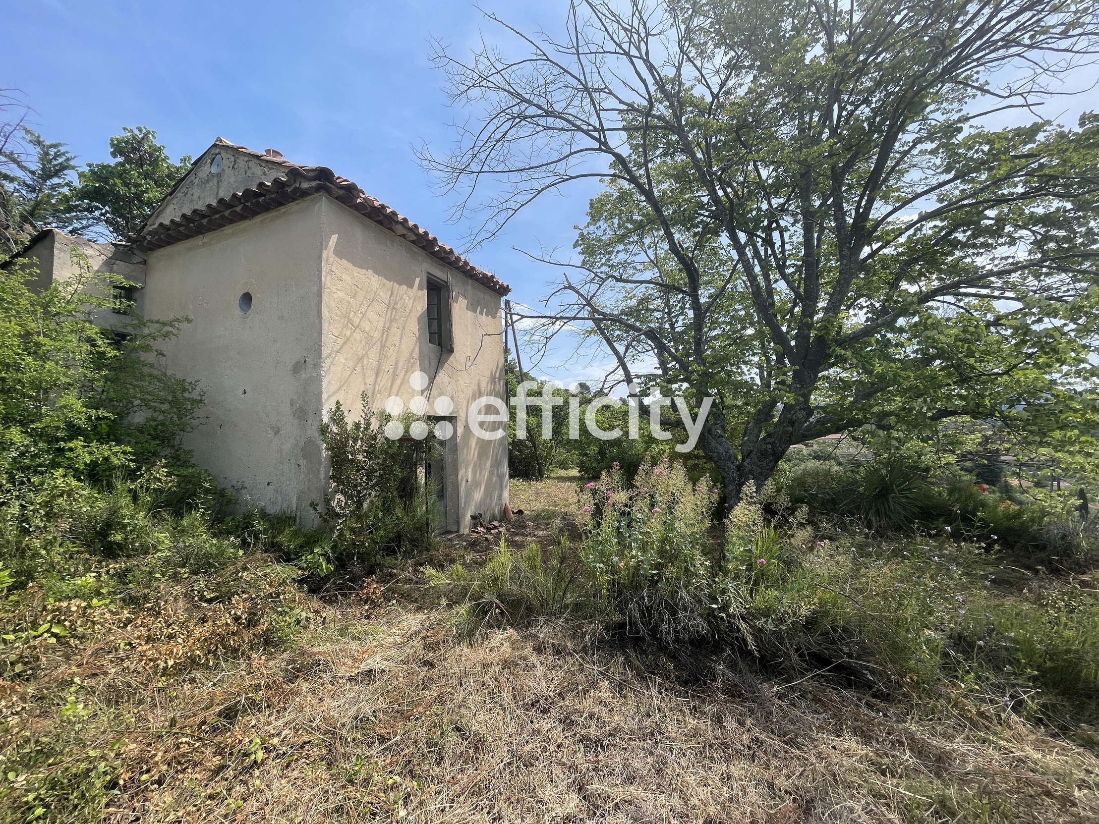 terrain  - 7932m2 à Apt (84400)